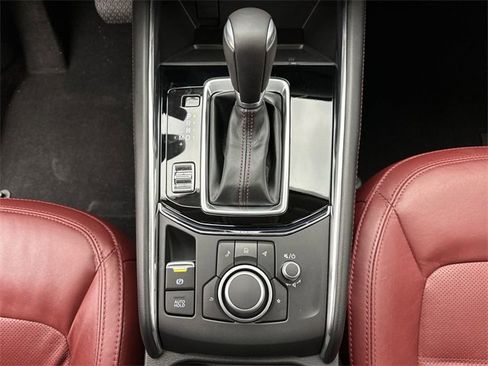 Used 2025 MAZDA CX-5 Carbon Edition image 19
