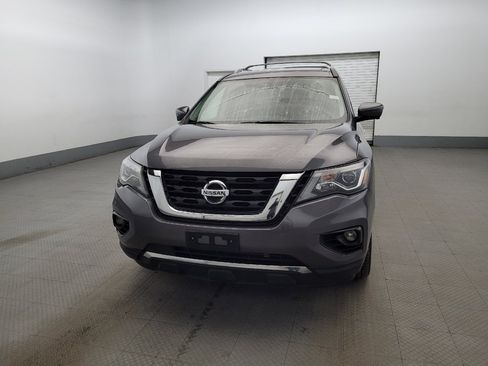 Used 2019 Nissan Pathfinder Platinum AWD/4WD image 15
