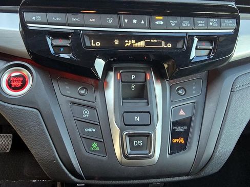Used 2025 Honda Odyssey Sport-L image 25
