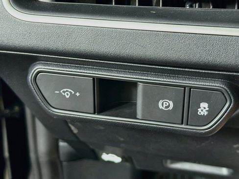 Used 2025 Kia K4 FWD image 17