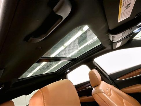 Used 2023 Cadillac XT5 Premium Luxury image 18