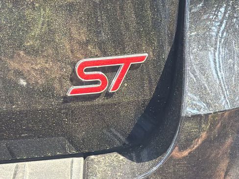 Used 2023 Ford Explorer ST w/ Equipment Group 401A image 11