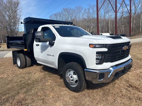 New 2026 Chevrolet Silverado 3500 W/T w/ WT Convenience Package AWD/4WD image 3