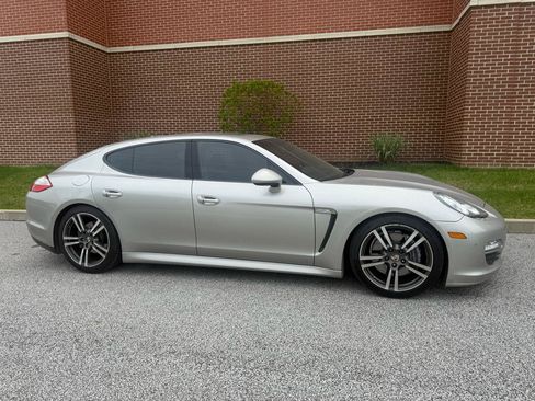 Used 2011 Porsche Panamera image 20