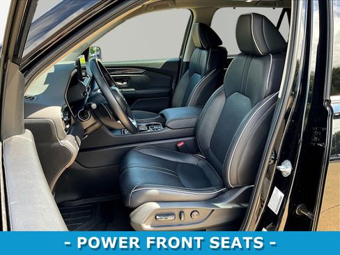 Used 2025 Honda Pilot Elite image 21