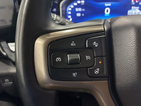 Used 2024 Chevrolet Silverado 2500 High Country w/ High Country Premium Package AWD/4WD image 30