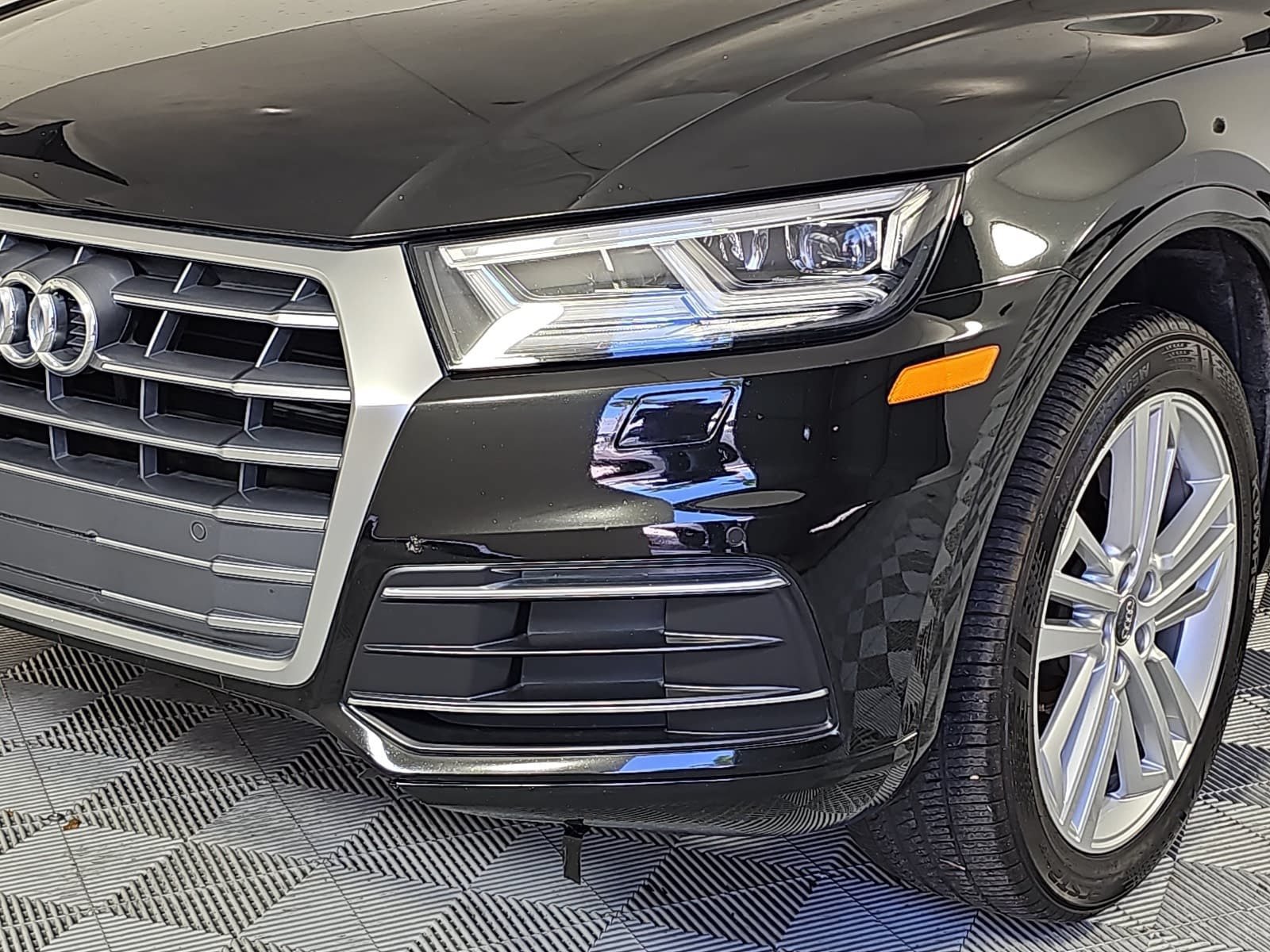 Used 2018 Audi Q5 2.0T Premium Plus w/ Premium Plus Package AWD/4WD image 29
