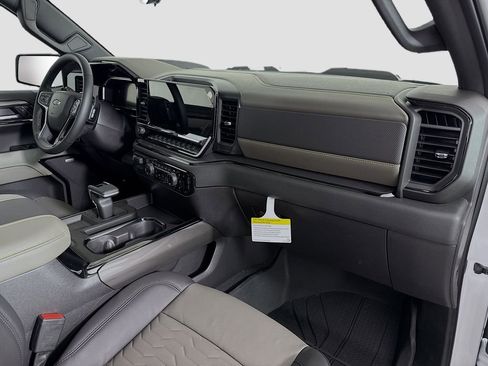 New 2026 Chevrolet Silverado 1500 ZR2 w/ LPO, Dark Essentials Package image 30