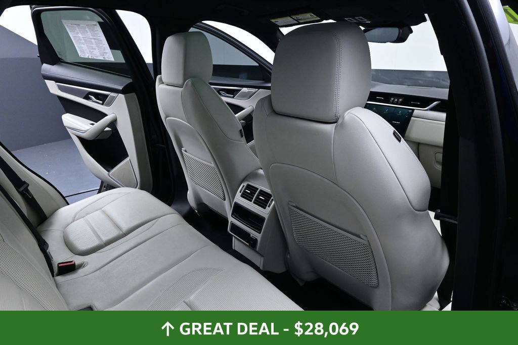 Used 2021 Jaguar F-PACE R-Dynamic S AWD/4WD image 30