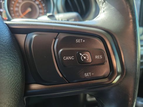 Used 2021 Jeep Wrangler Unlimited Sport AWD/4WD image 17