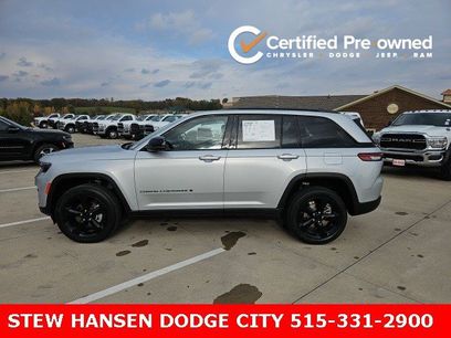 Used 2022 Jeep Grand Cherokee Altitude