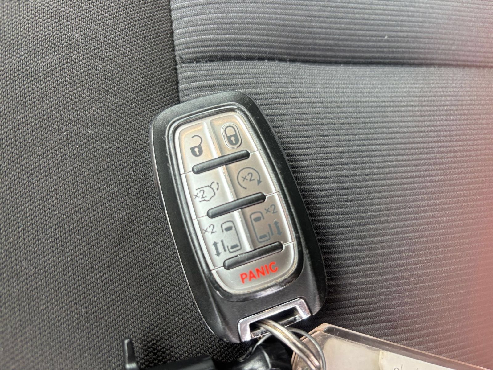 Used 2023 Chrysler Voyager LX FWD image 25