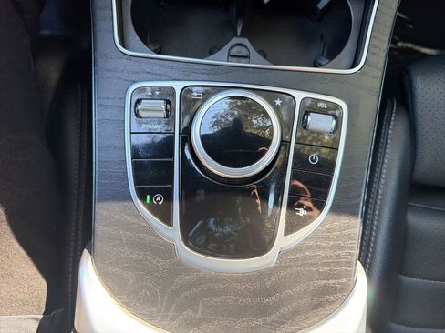Used 2018 Mercedes-Benz C 300 C 300 image 27
