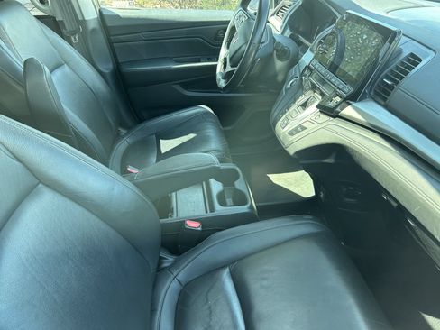 Used 2023 Honda Odyssey EX-L image 10