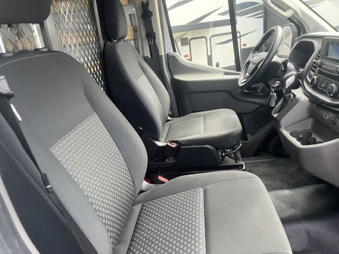 Used 2024 Ford Transit 250 Low Roof AWD w/ Exterior Upgrade Package image 23