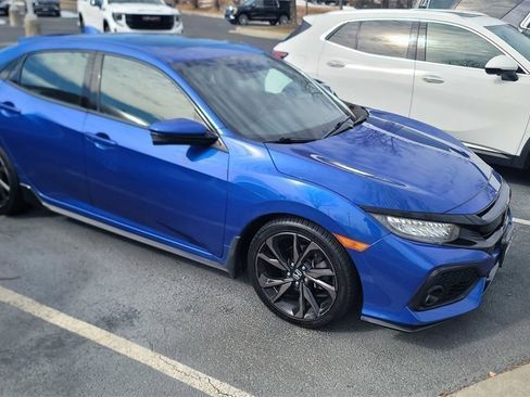 Used 2019 Honda Civic Sport Touring image 9