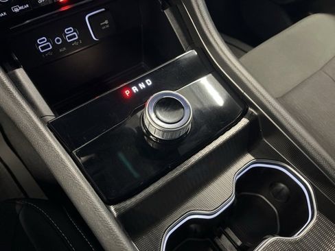 Certified 2024 Jeep Grand Cherokee Laredo image 19