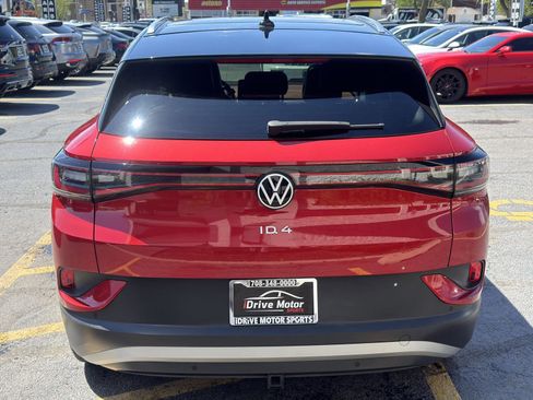 Used 2022 Volkswagen ID.4 Pro S w/ Gradient Package AWD/4WD image 10