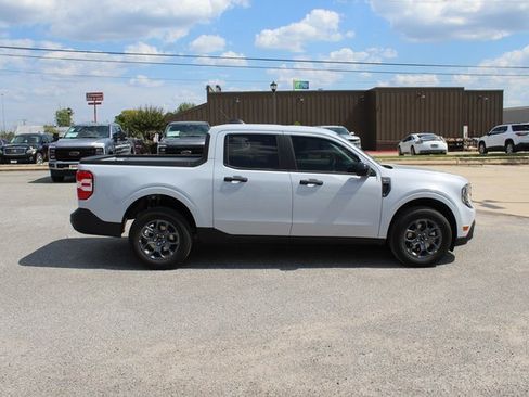 New 2025 Ford Maverick XLT w/ XLT Luxury Package image 3