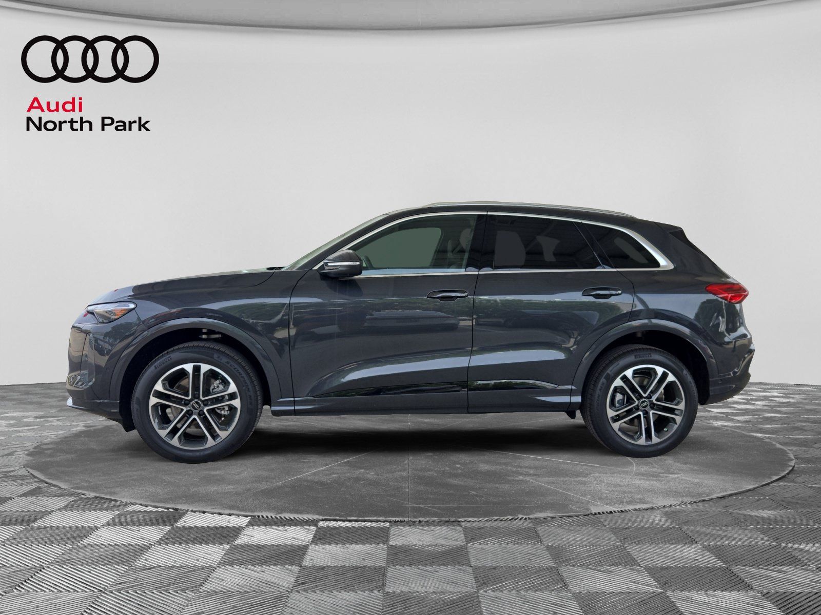 New 2026 Audi Q5 Premium AWD/4WD image 2
