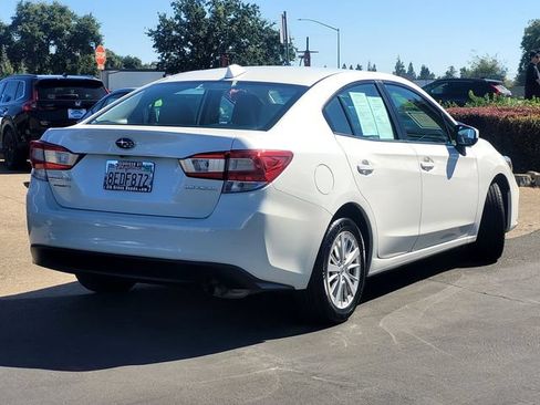 Used 2018 Subaru Impreza 2.0i Premium AWD/4WD image 4