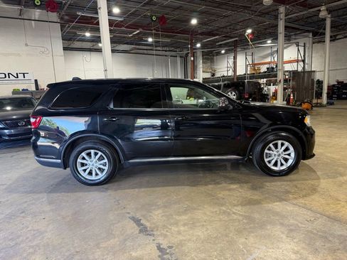 Used 2019 Dodge Durango SXT w/ 3rd Row Seating Group RWD image 5