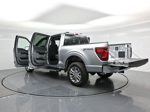 New 2025 Ford F150 XLT w/ Equipment Group 303A High image 32