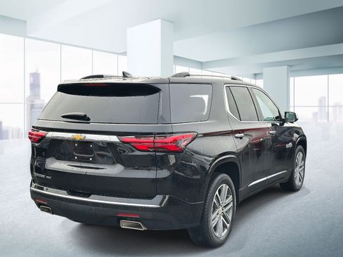 Used 2023 Chevrolet Traverse High Country AWD/4WD image 4