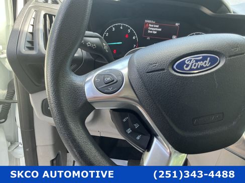 Used 2022 Ford Transit Connect XLT FWD image 19