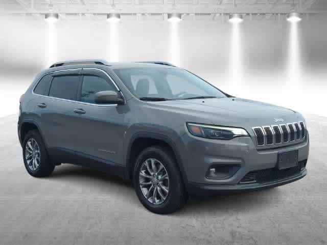 Certified 2020 Jeep Cherokee Latitude Plus w/ Cold Weather Group AWD/4WD image 2