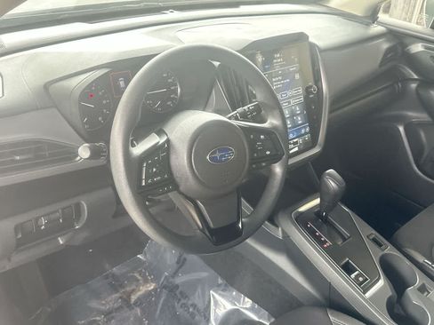 Used 2025 Subaru Crosstrek 2.5i Premium AWD/4WD image 13