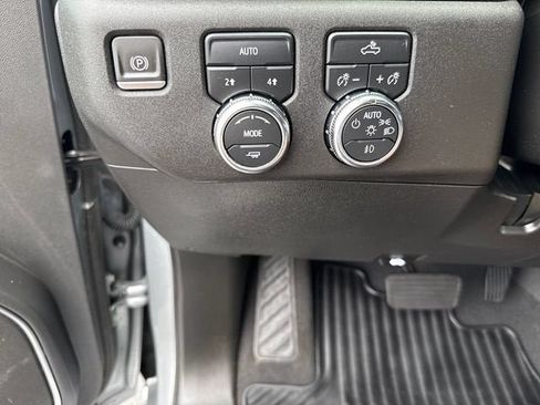 Used 2023 GMC Sierra 1500 Elevation AWD/4WD image 24