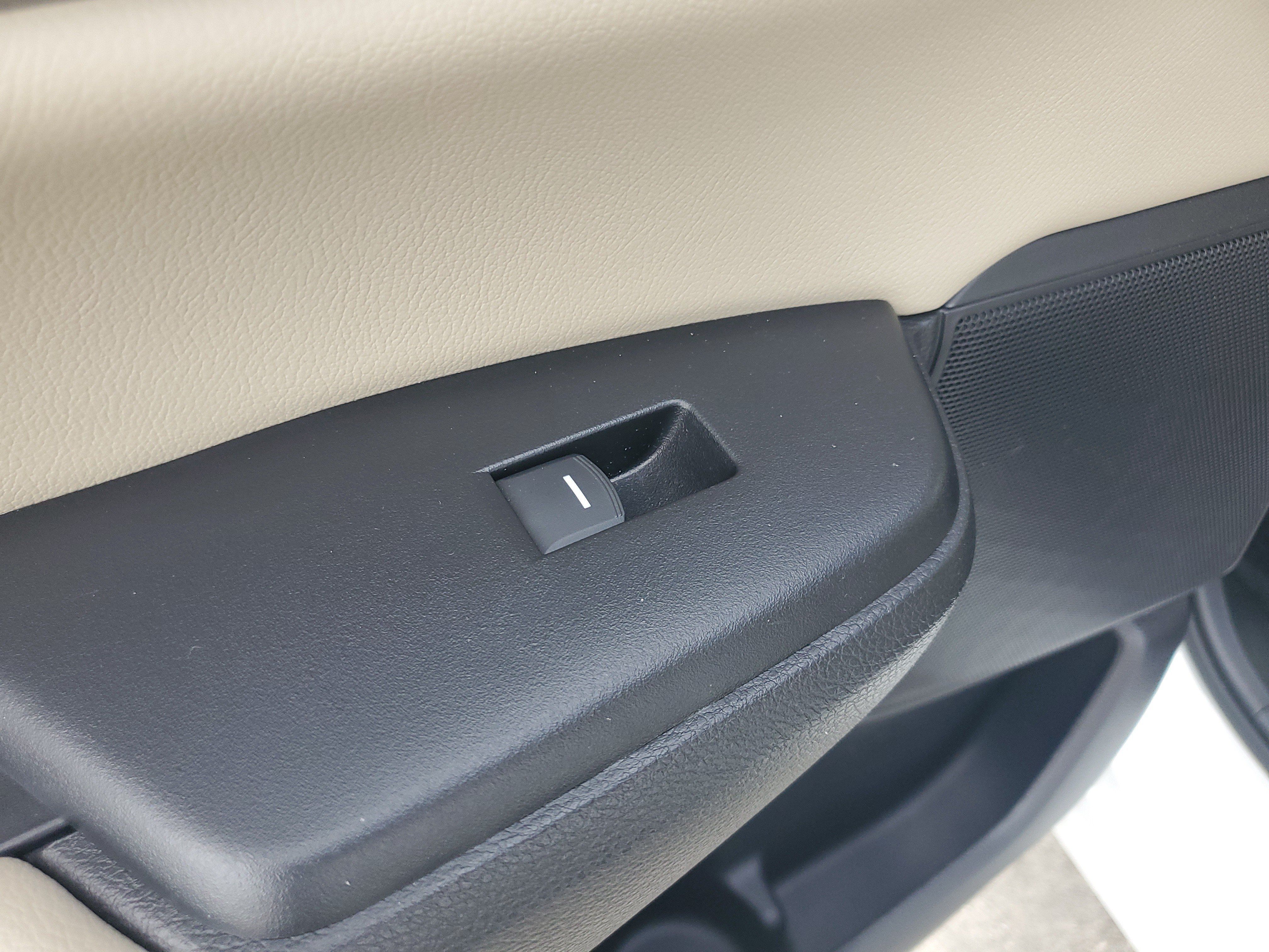 Used 2021 Honda CR-V Touring image 14