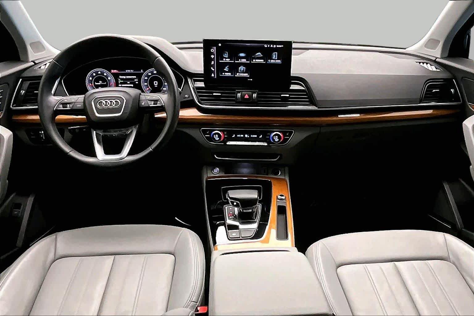 Used 2023 Audi Q5 2.0T Premium Plus AWD/4WD image 16