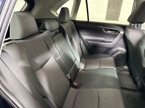 Used 2023 Toyota RAV4 XLE w/ Convenience Package image 14