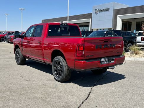 New 2026 RAM 2500 Laramie AWD/4WD image 4
