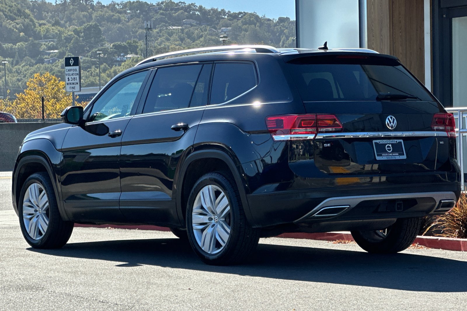 Used 2019 Volkswagen Atlas SE w/ Towing Package FWD image 6