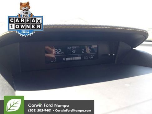 Used 2022 Subaru Crosstrek 2.5i Sport w/ Moonroof Package AWD/4WD image 16