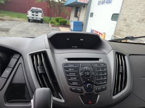 Used 2018 Ford Transit 150 XL RWD image 25