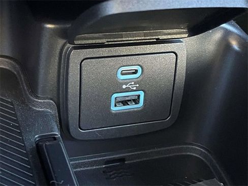 New 2025 Ford Bronco Raptor image 28