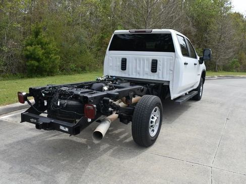 Used 2021 Chevrolet Silverado 2500 W/T w/ WT Convenience Package image 5