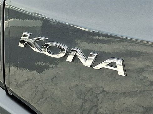 Certified 2021 Hyundai Kona Limited w/ Cargo Package image 30