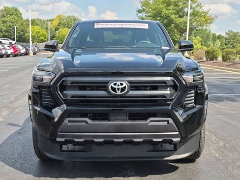 Used 2026 Toyota Tacoma SR RWD image 5