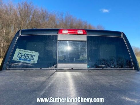 Used 2014 RAM 1500 Laramie w/ Convenience Group image 15