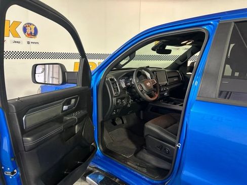 Used 2025 RAM 1500 Big Horn AWD/4WD image 13