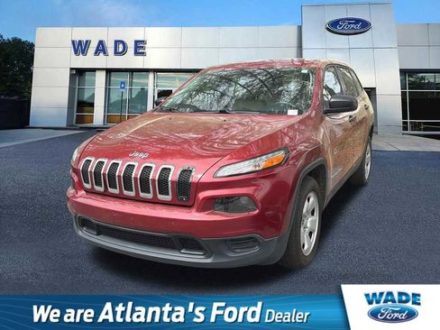 Used 2015 Jeep Cherokee Sport image 1