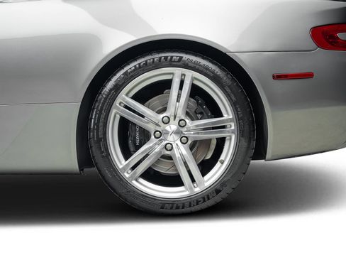 Used 2007 Aston Martin DB9 Coupe RWD image 22