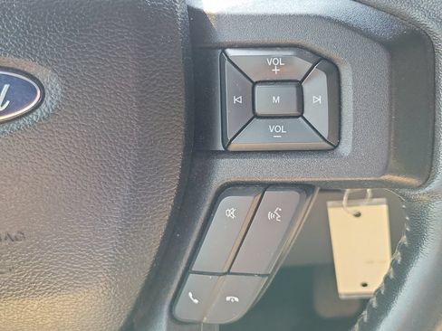 Used 2017 Ford F150 XLT w/ Equipment Group 302A Luxury AWD/4WD image 15