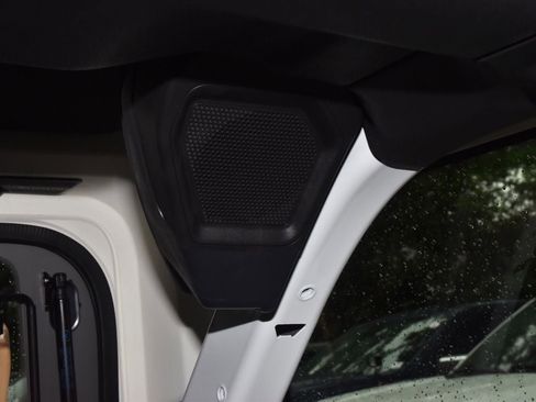 Certified 2024 Ford Bronco Badlands AWD/4WD image 18