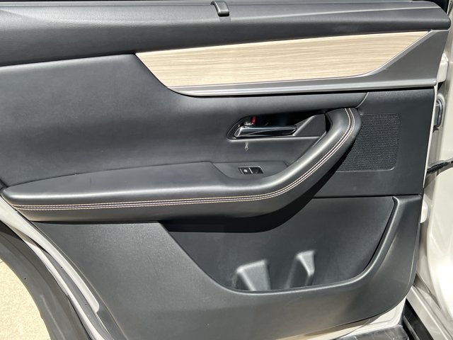 Used 2025 MAZDA CX-90 Plug-In Hybrid w/ Preferred AWD/4WD image 24